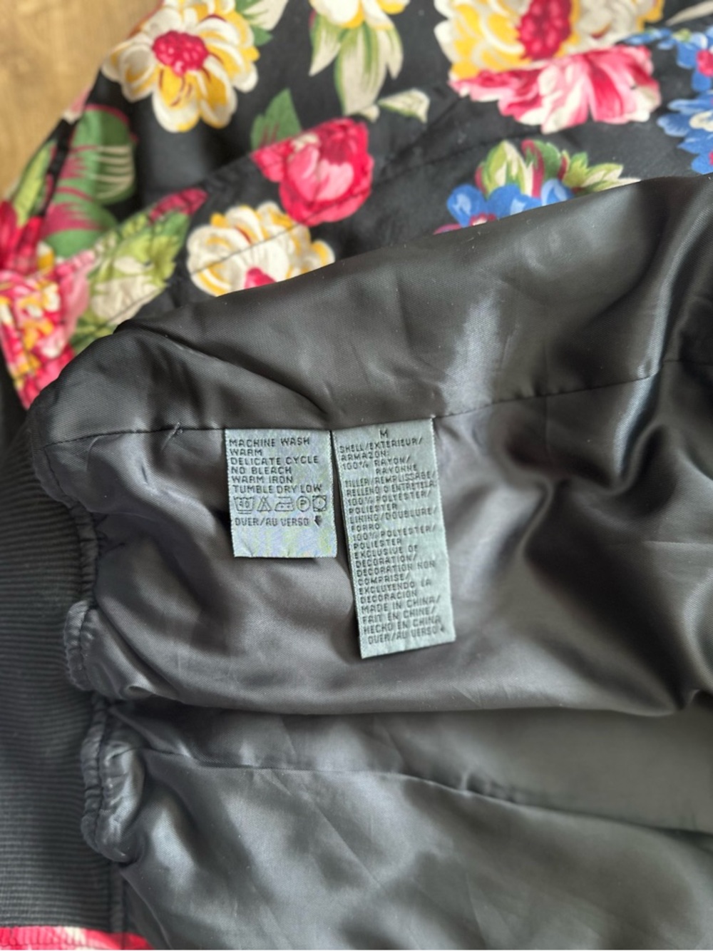 Vintage Lizwear Floral Bomber Jacket Black Pink Statement | Medium - Picture 5 of 5